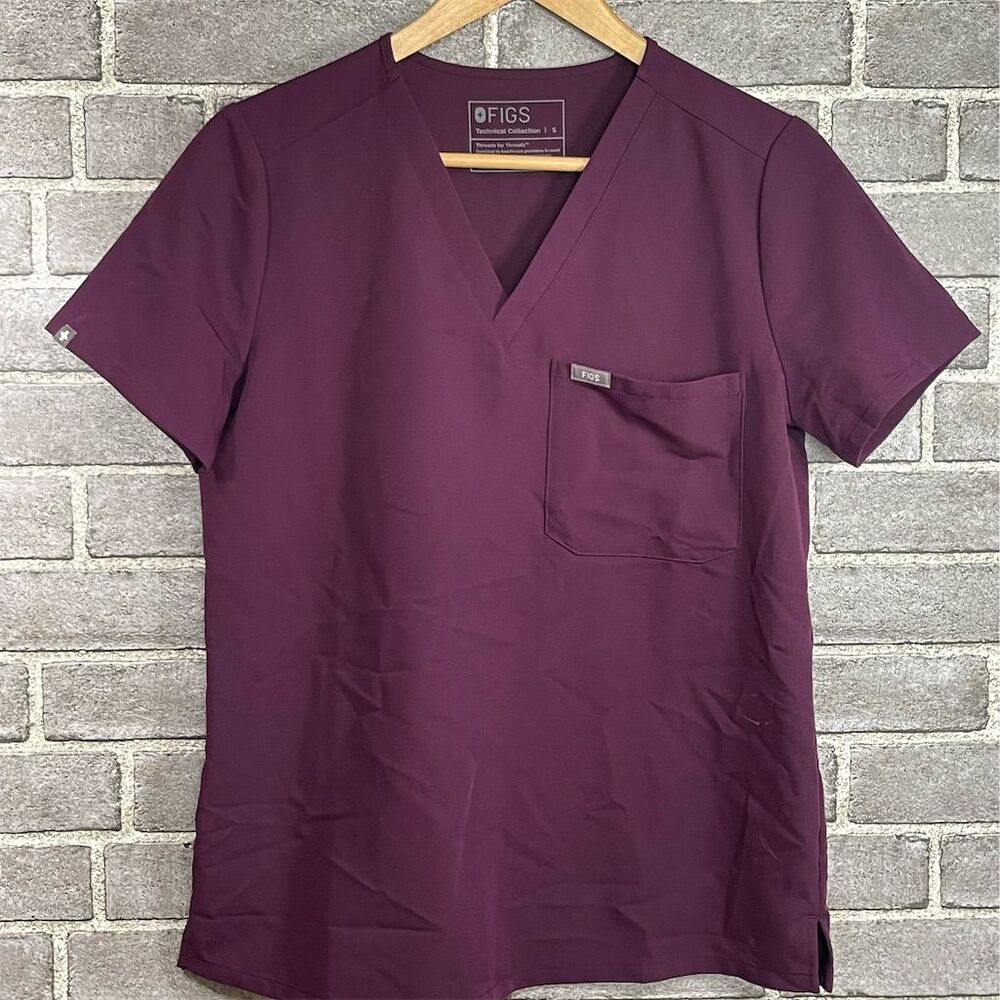 Figs Women's V-Neck Plum Scrub Top Size S Short Sleeve Workwear